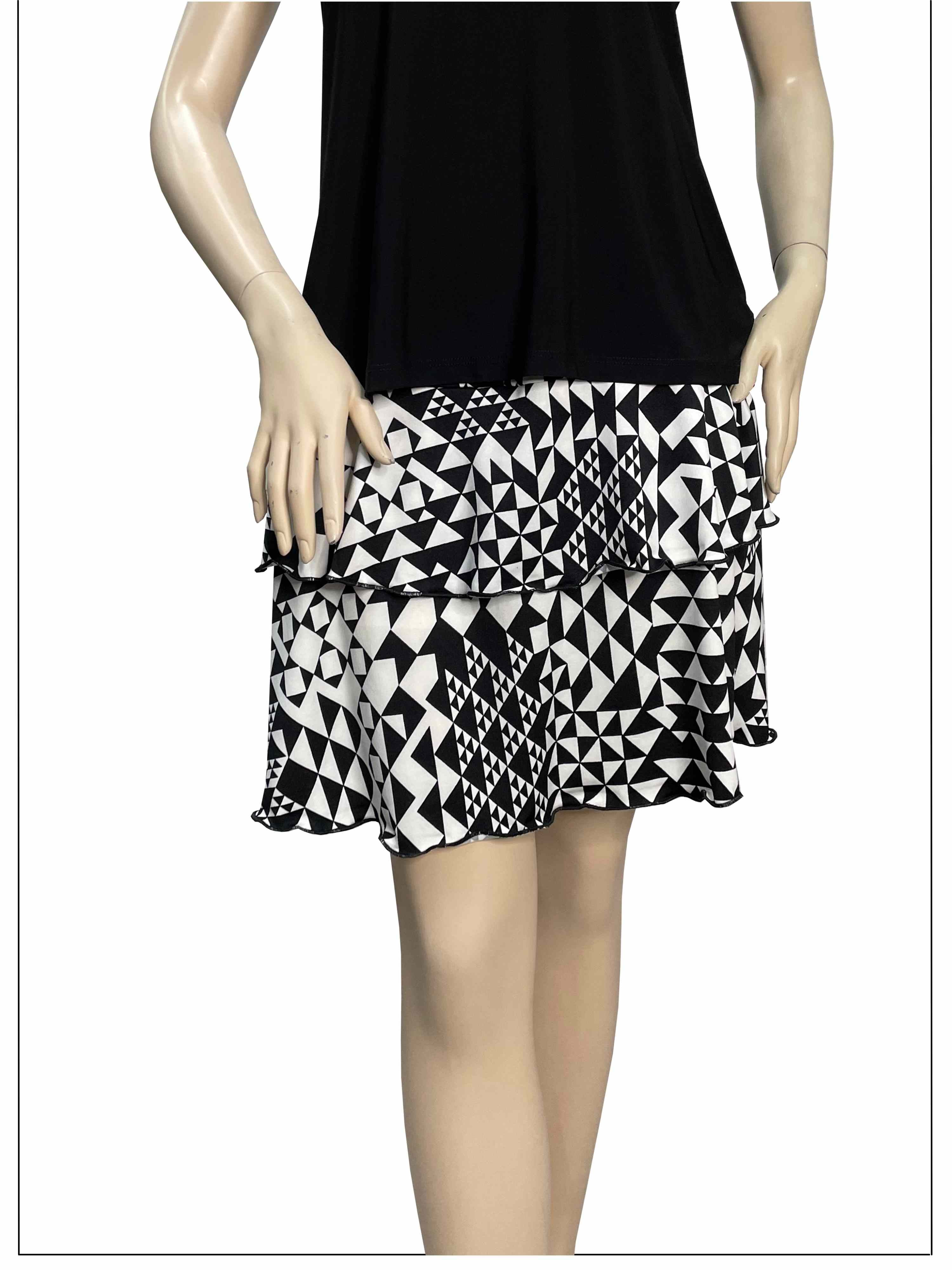 FASHQUE - 3 Tier PRINTED SKORT with the Ruffle in the center - SH001 SALE