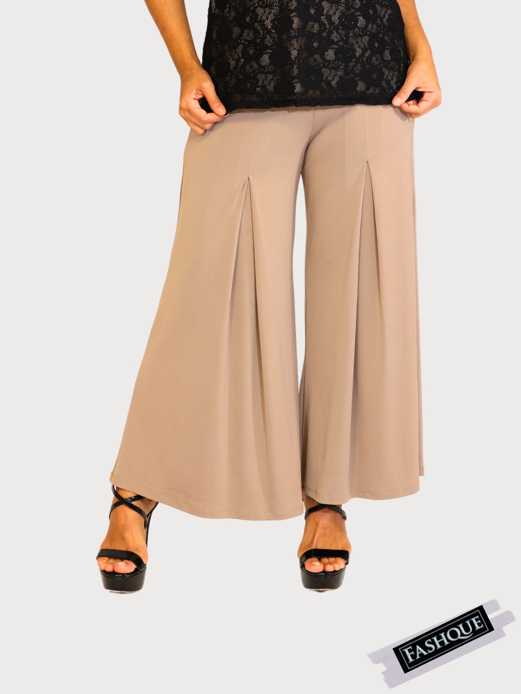 FASHQUE - Pull On Pleated Front Gaucho - P031