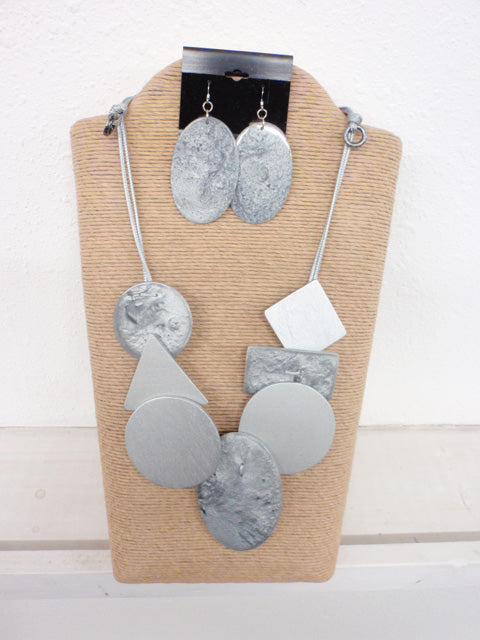 Necklace Set and Earrings